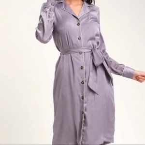 LULUS XS GRAY FROSTED SATIN LONG TIE BUTTON ROBE